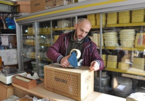 Kışın Kars Kaşar Peynirine, Kazına Ve Balına İlgi Artıyor