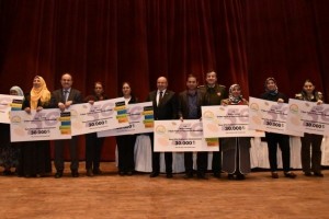 Genç Çiftçilerin Yüzü Güldü