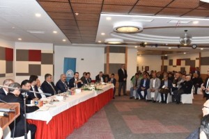 Bakan Çelik: 'Sütü Alanlar Kahpelik Yapıyorsa Onlarla Uğraşmak Bizim Görevimiz'