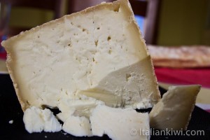 Castelmagno Peyniri-Piemontese Peyniri